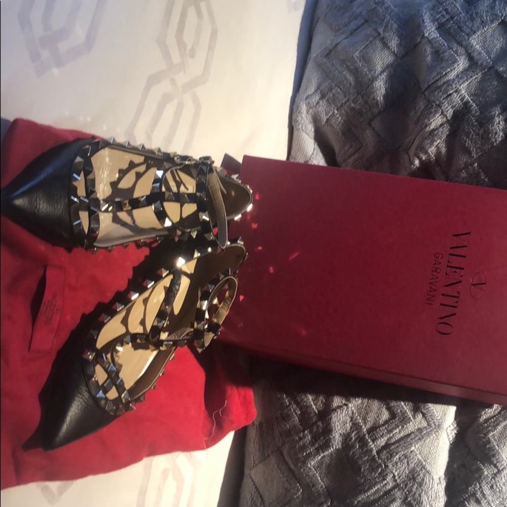 Valentino rockstar leather flats